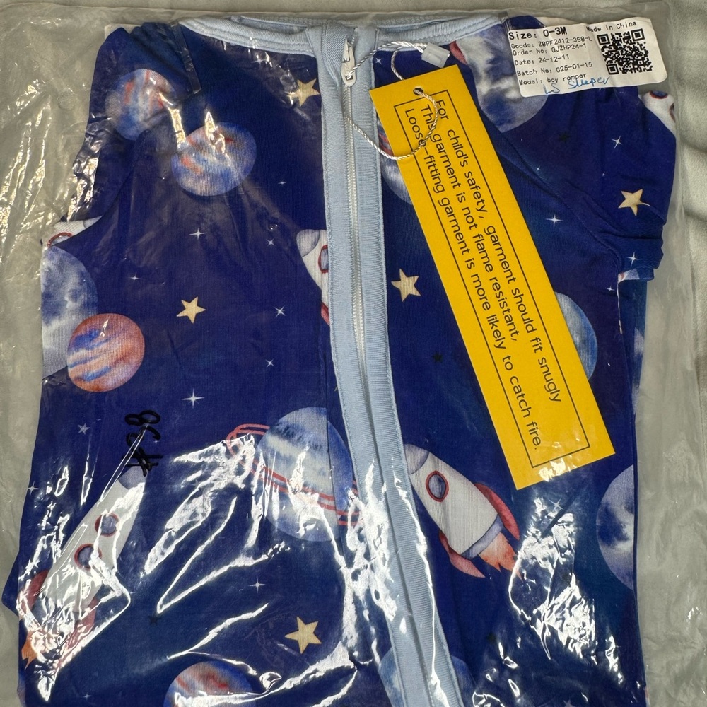 BAMBOO Weiwei bamboo pajamas Blue Rocket and‎ Planet Kids Footie 0-3 months